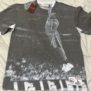 Men’s Mitchell & Ness Allen Iverson T-Shirt